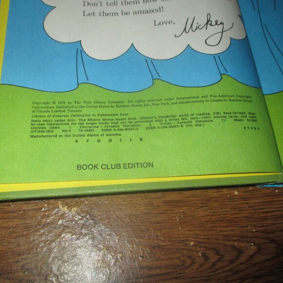The Mickey Mouse Magic Book (Disney's Wonderful World of Reading, 1974) Book - Picture 2 of 3